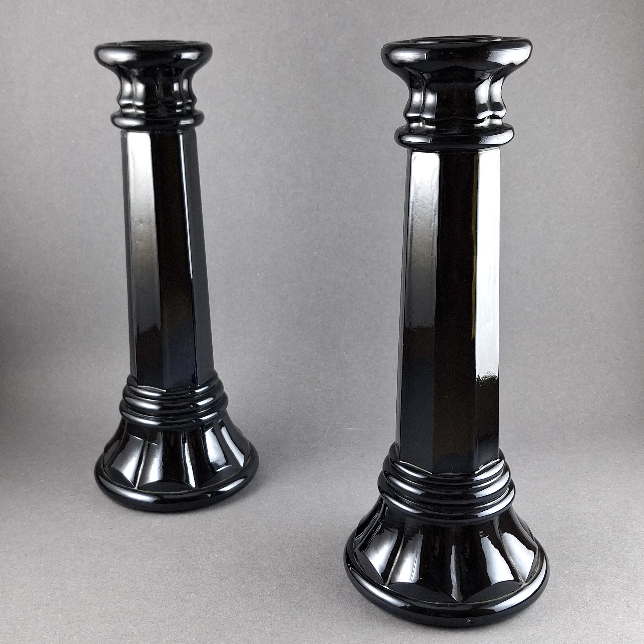 two-hyalite-glass-candlesticks-deep-green-colour-6a06f9fabca23.webp