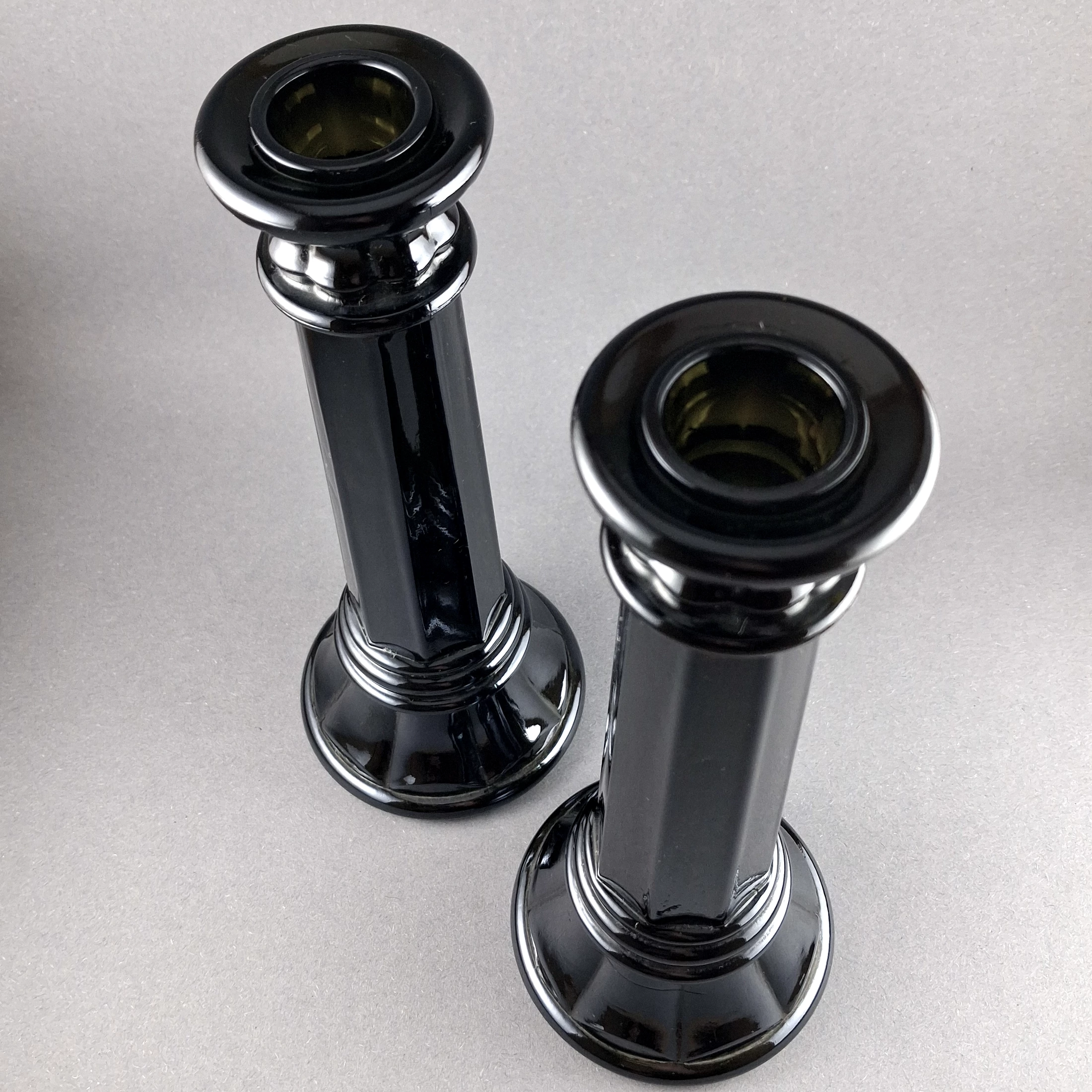 two-hyalite-glass-candlesticks-deep-green-colour-6a070245e26cb.webp