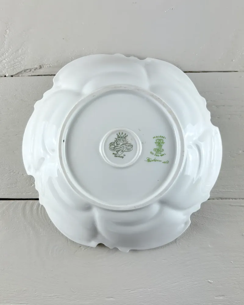 Underside of a Graf von Henneberg Ilmenau porcelain dish with base mark and Malerei Geiersthal stamp