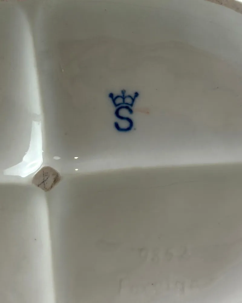 Carl Scheidig Grafenthal mark: crowned S in underglaze blue above the impressed model number 9852