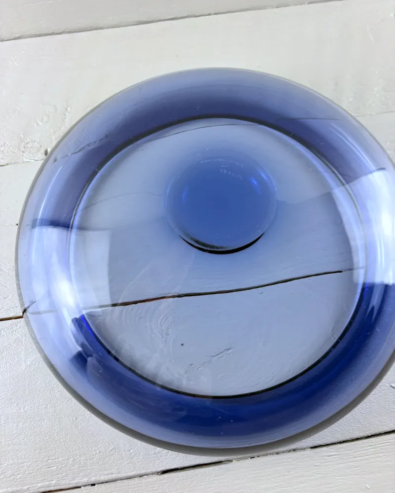 Underside of a blue Holmegaard Provence glass bowl by Per Lütken, showing the base and condition of the glass