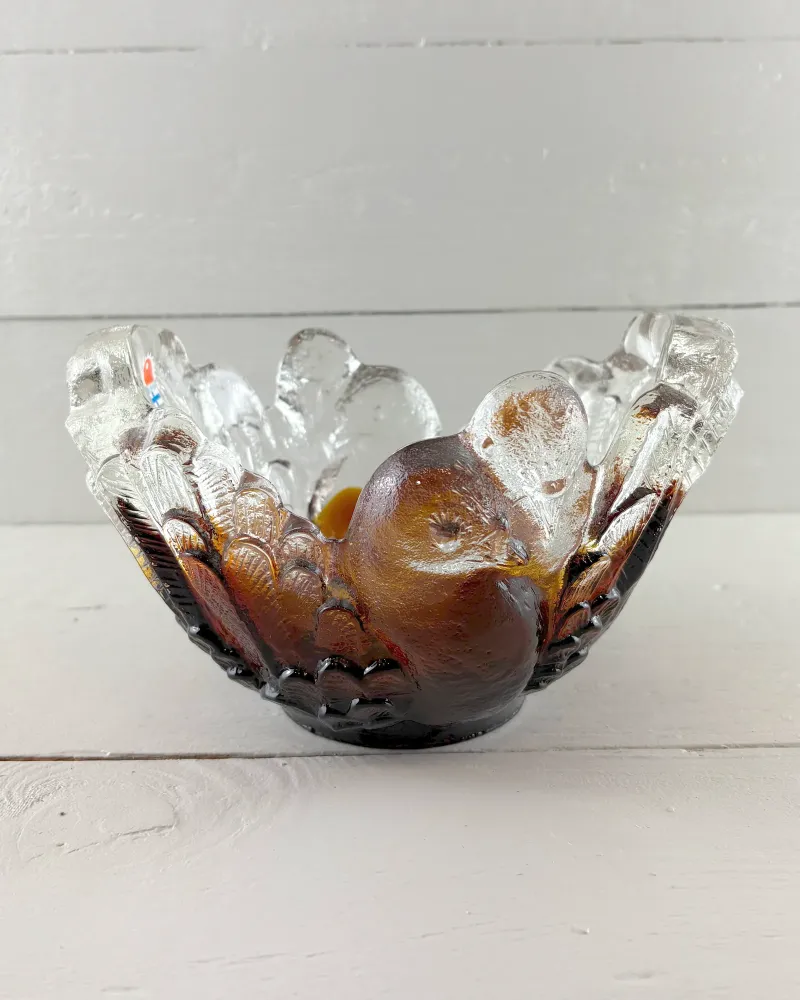 1970s Finnish Pertti Santalahti for Kumela Kyyhky Dove Bowl in Clear and Amber Glass